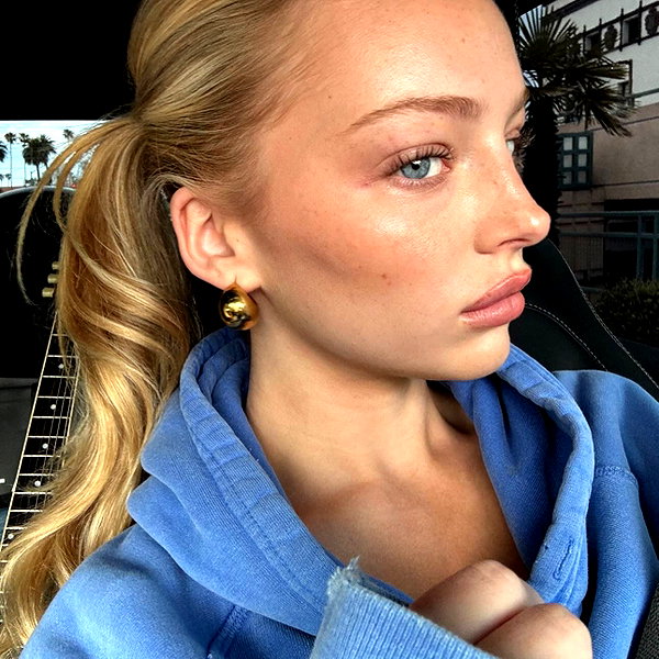 skylasanders instagram image archive image
