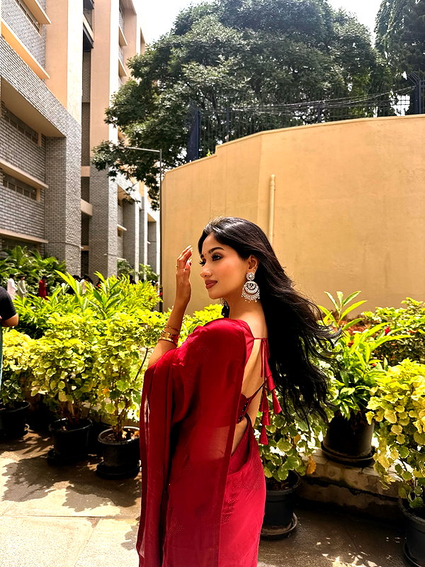 shanayarv instagram image archive image