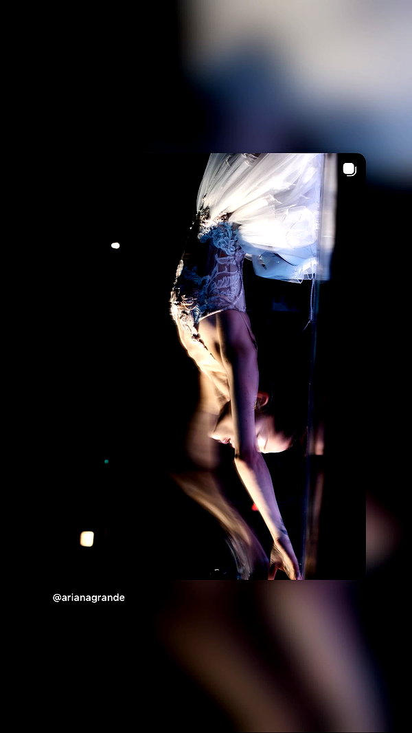 arianagrande instagram image archive image