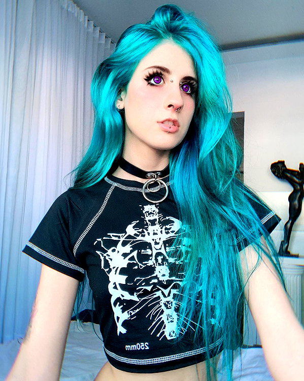 jadelaverne instagram image archive image