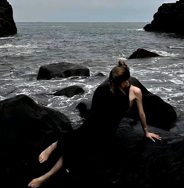 lyhythuedoxinh instagram image archive image