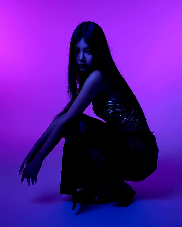 ll.lu1s instagram image archive image