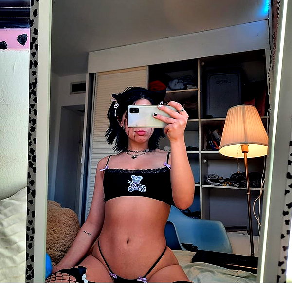 hellokittyangel666 instagram image archive image