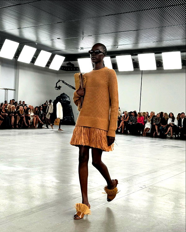 gabimfmoura instagram image archive image
