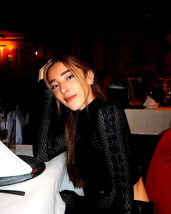 annezivi instagram image archive image