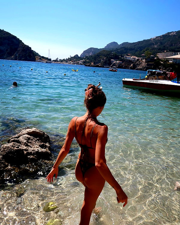 annezivi instagram image archive image