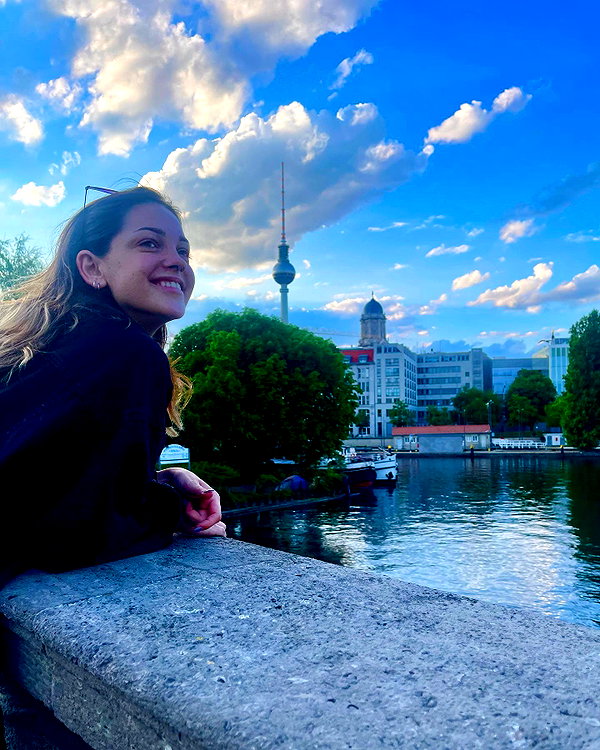 eva_romanovski instagram image archive image