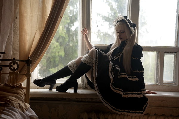 alina_thedoll instagram image archive image