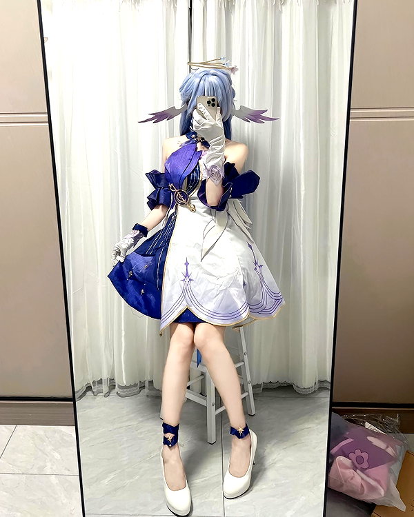 gallery_cosplayer instagram image archive image