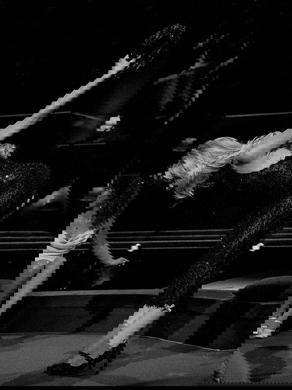 sabrinacarpenter sabrinacarpenter archive image