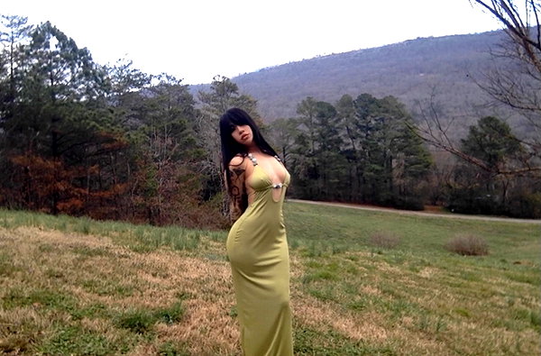 vanessa.julienne instagram image archive image