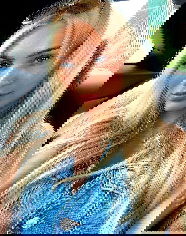 alexis.blond alexis.blond archive image