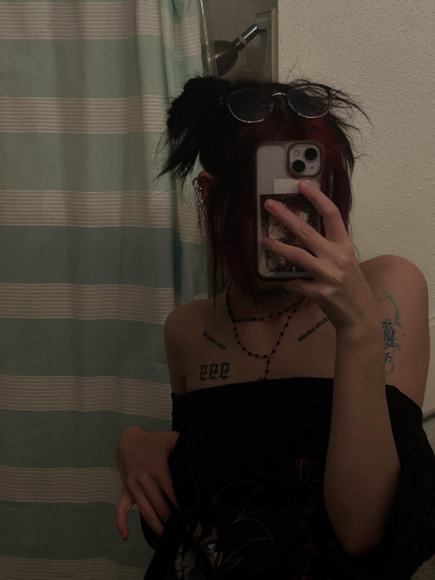 _animechika_ instagram image archive image