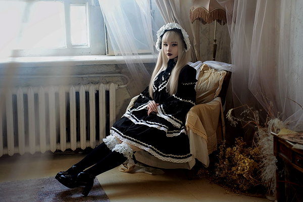 alina_thedoll instagram image archive image