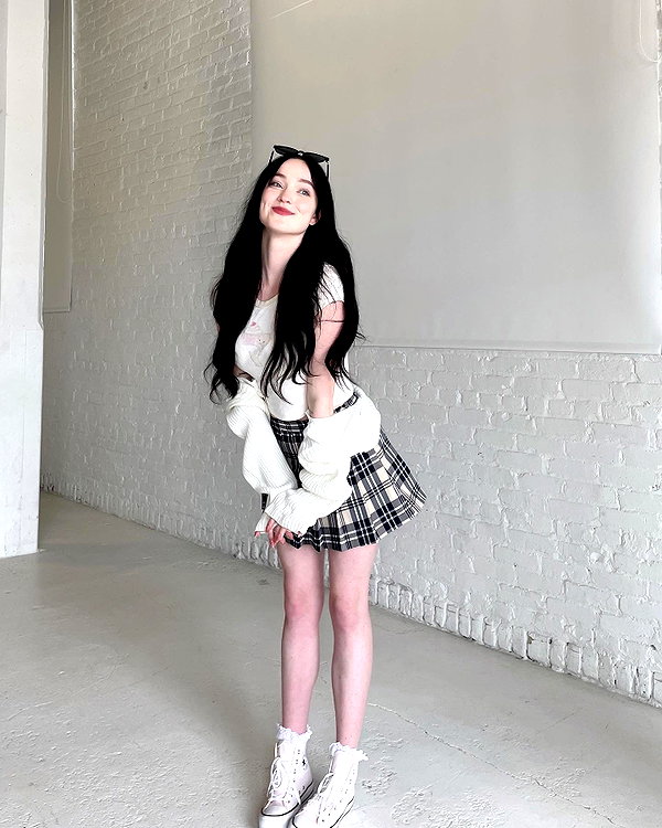 1uvgabi instagram image archive image