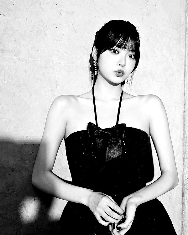 hhh.e_c.v instagram image archive image