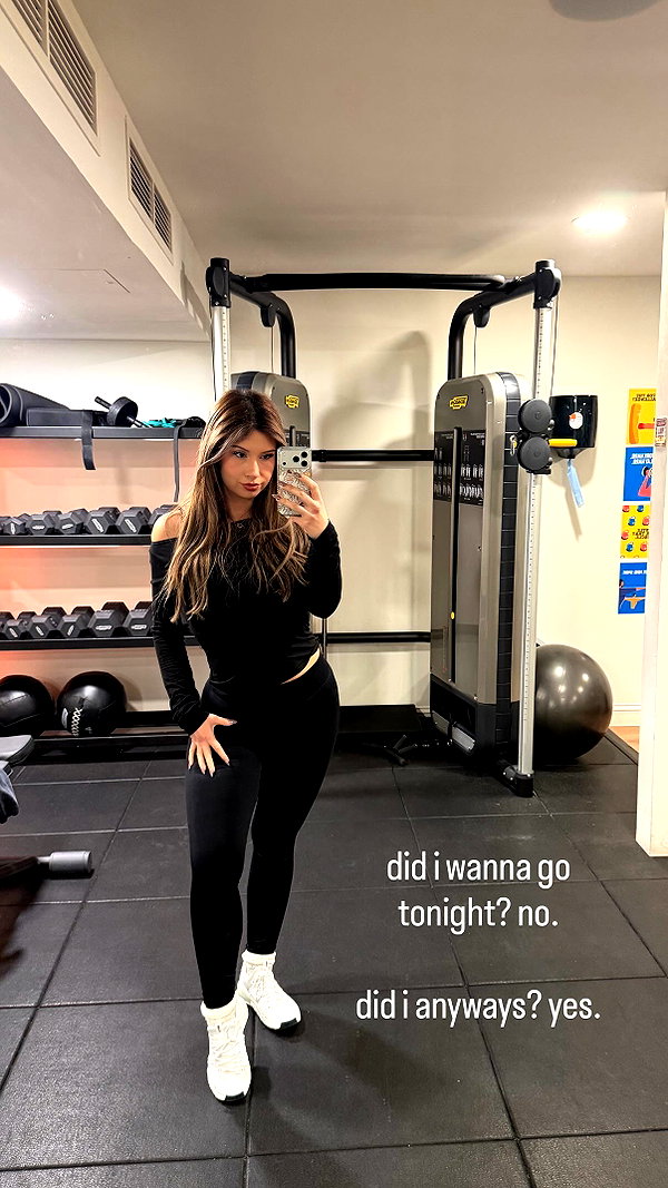 cherrycatxox instagram image archive image