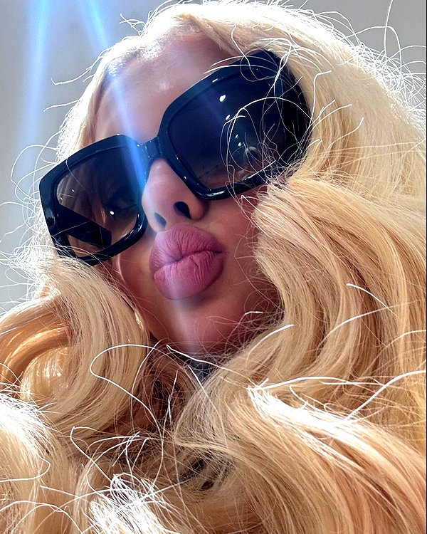 aly.revolver instagram image archive image