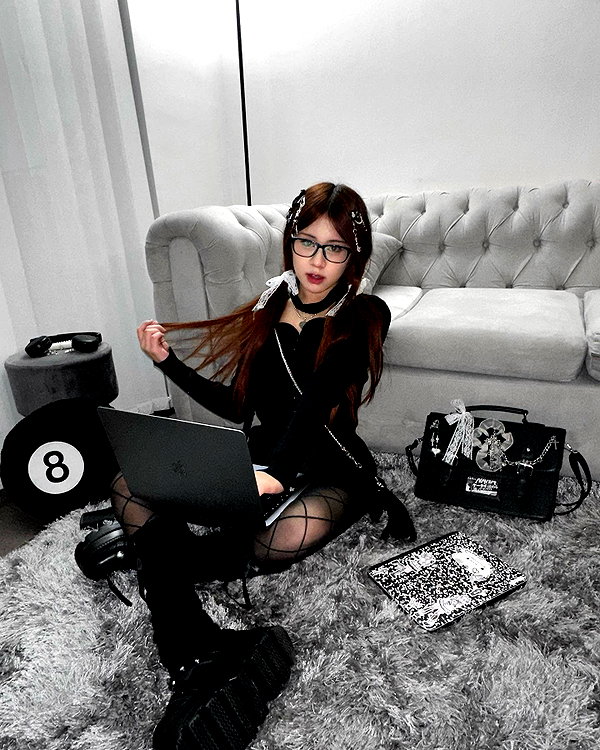 is2tian instagram image archive image