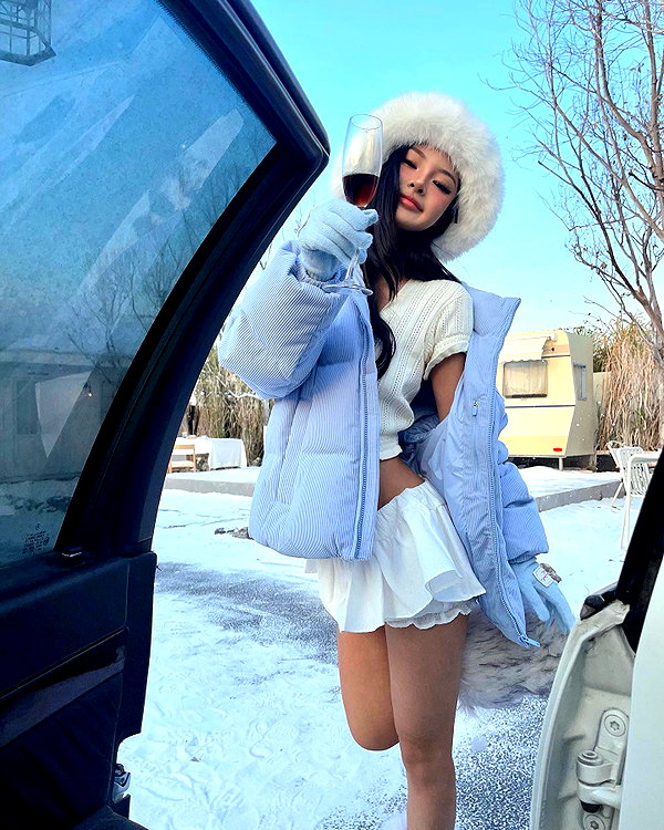 ll.lu1s instagram image archive image