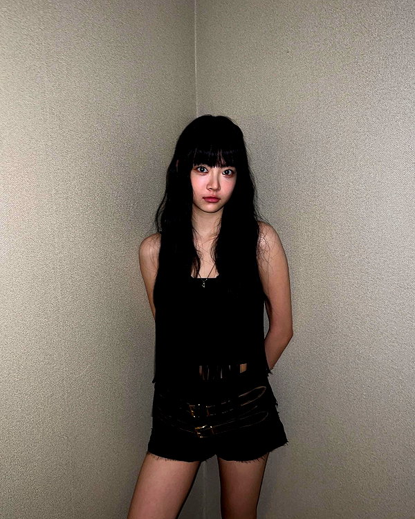 hhh.e_c.v instagram image archive image