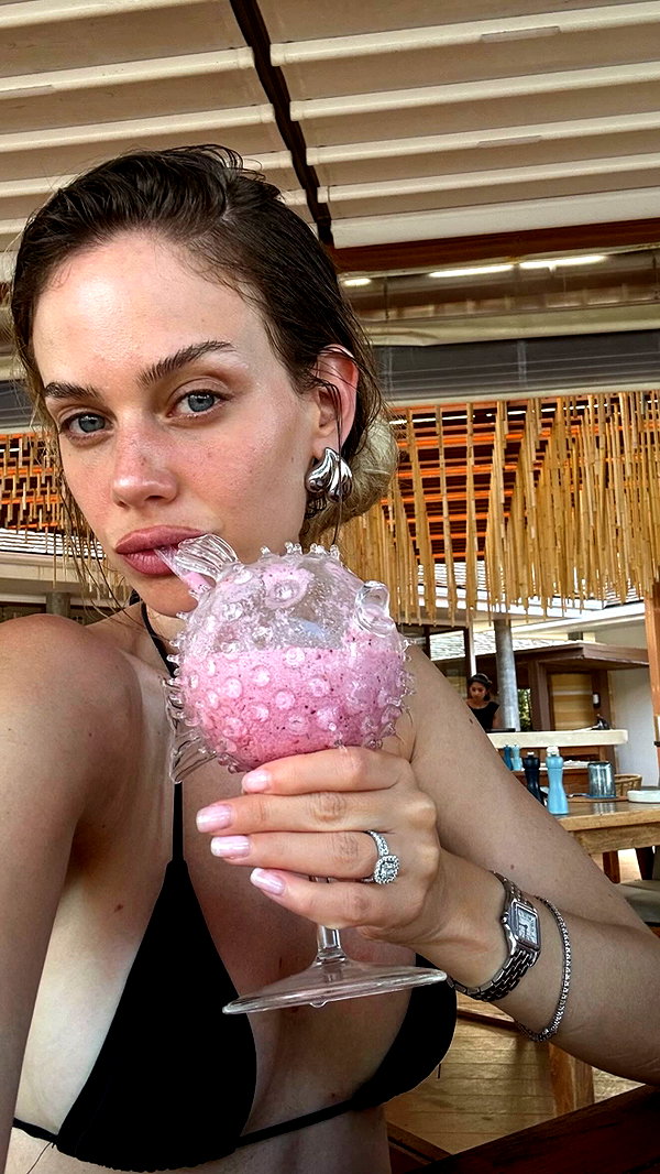 barzomer instagram image archive image
