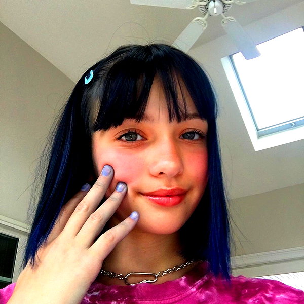 lilarosepalaza instagram image archive image
