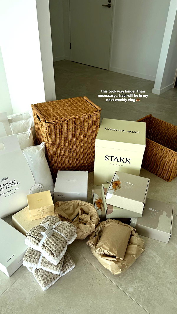 allieauton archive image
