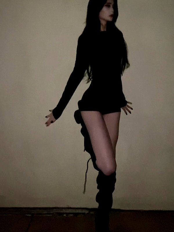 emeurie instagram image archive image