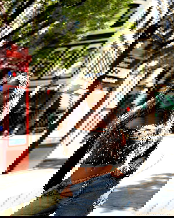 itshayleydavies itshayleydavies archive image