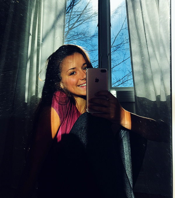 sadieemckennaa instagram image archive image