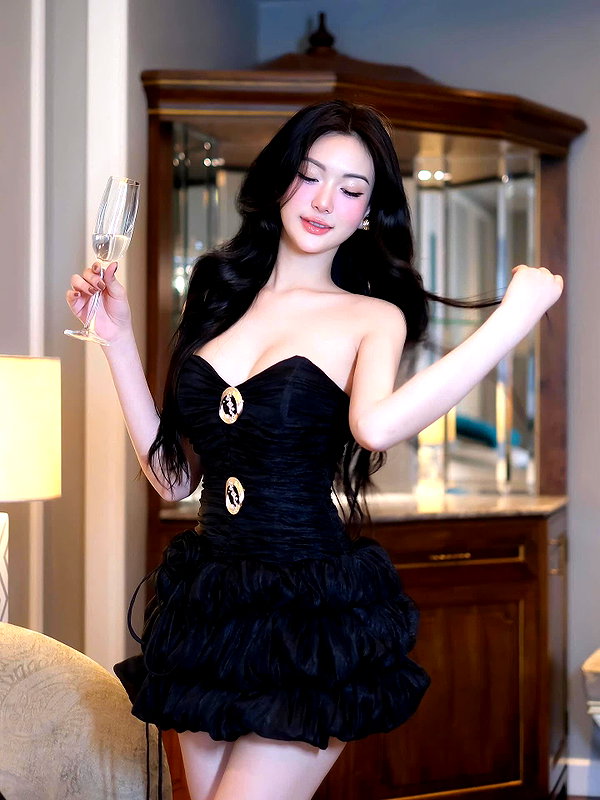 lyhythuedoxinh instagram image archive image