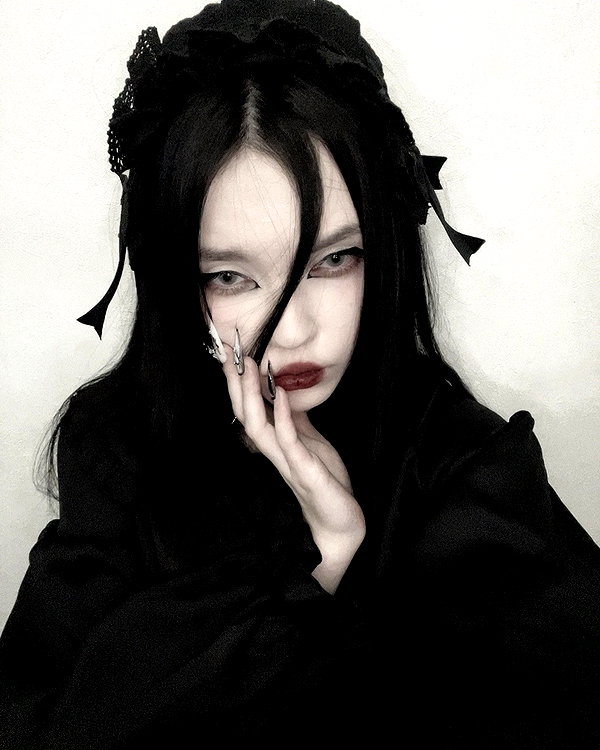 glowmoonshorty instagram image archive image