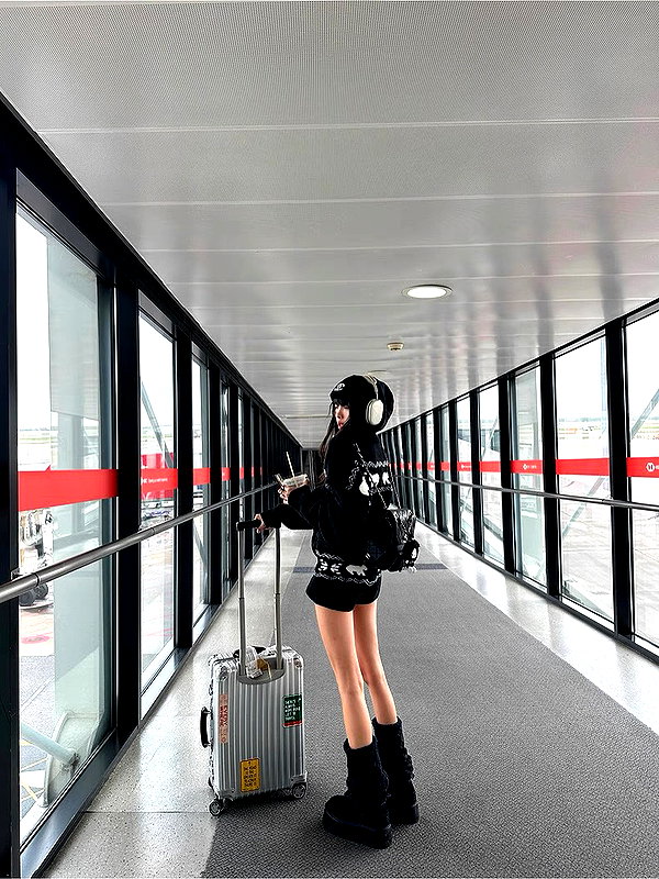 fair_mua instagram image archive image