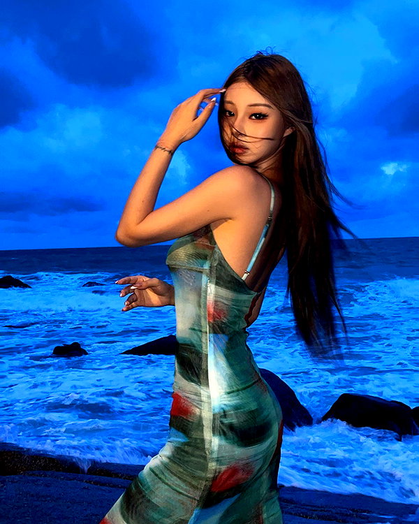 ll.lu1s instagram image archive image