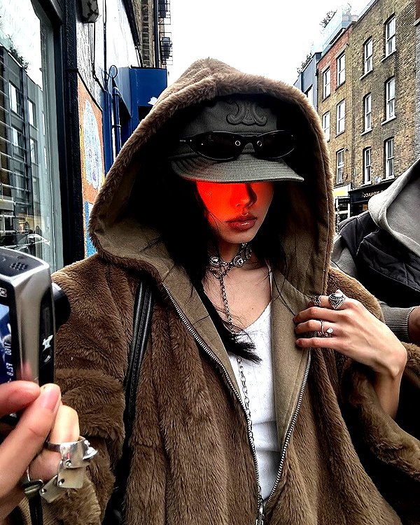 fair_mua instagram image archive image