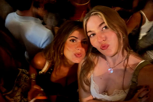 isabella.lauren instagram image archive image