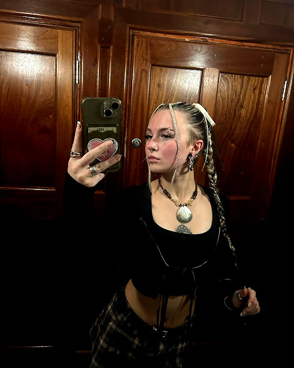 charley.chambers instagram image archive image