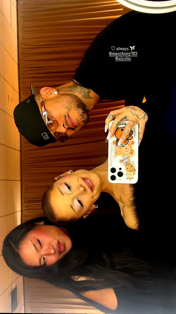 arianagrande instagram image archive image