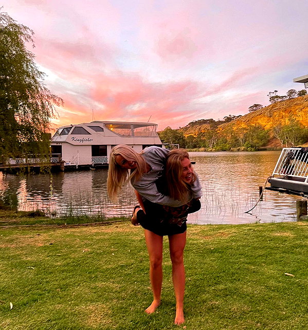 Archived image from @edenharper on Instagram