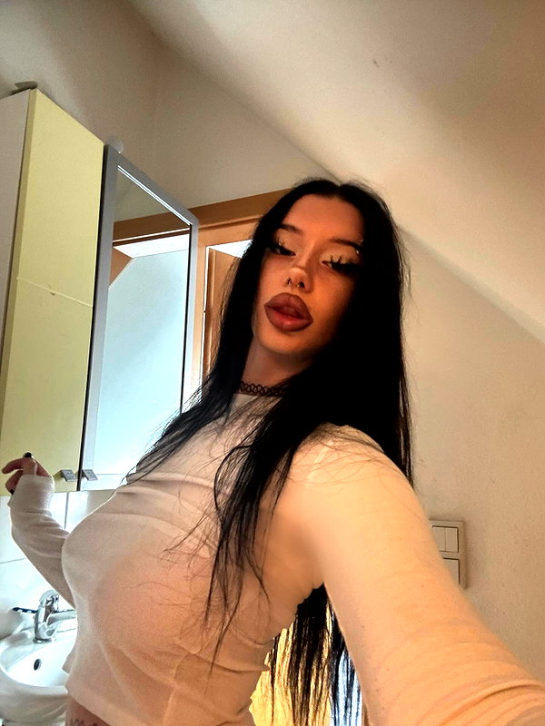 shawtysuzi instagram image archive image