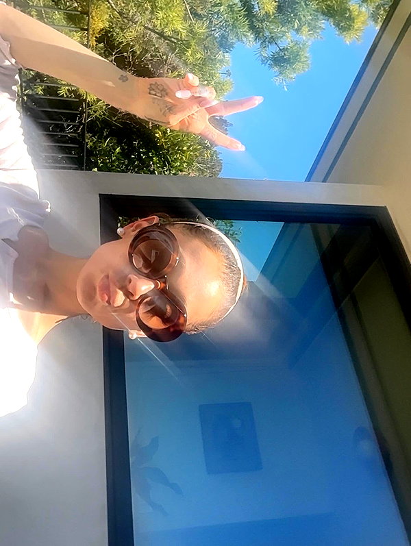 arianagrande instagram image archive image
