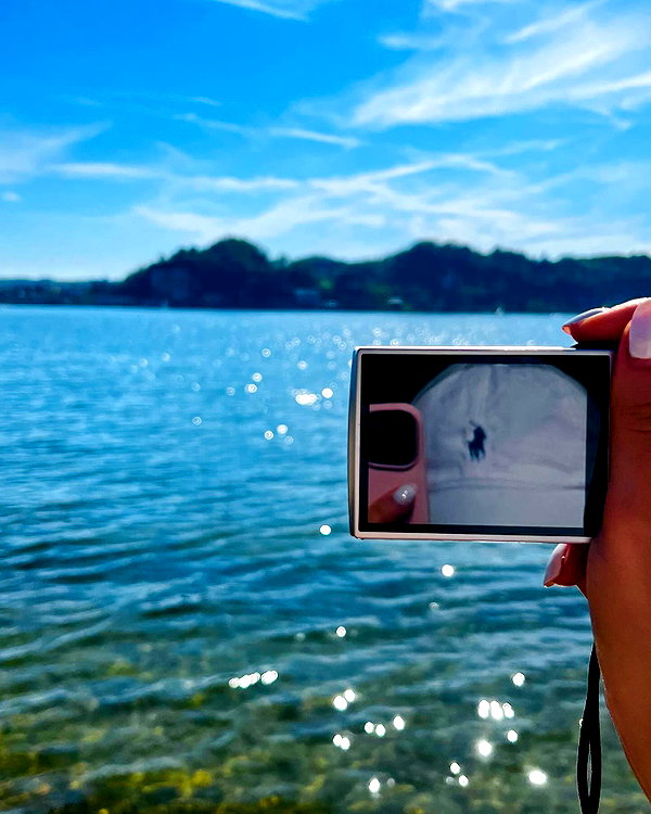 annabottoo instagram image archive image