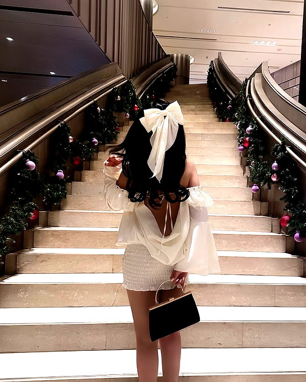 lyhythuedoxinh instagram image archive image
