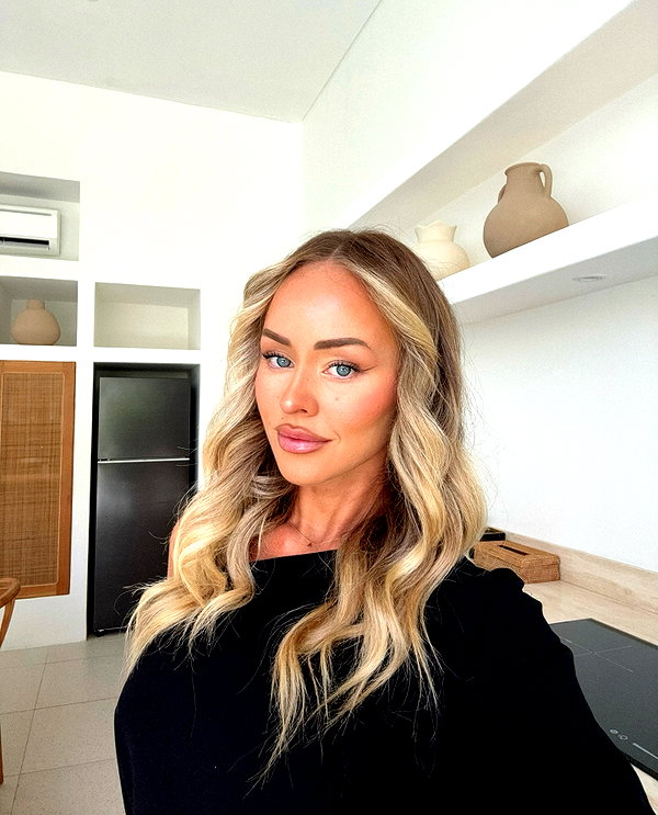 allieauton instagram image archive image