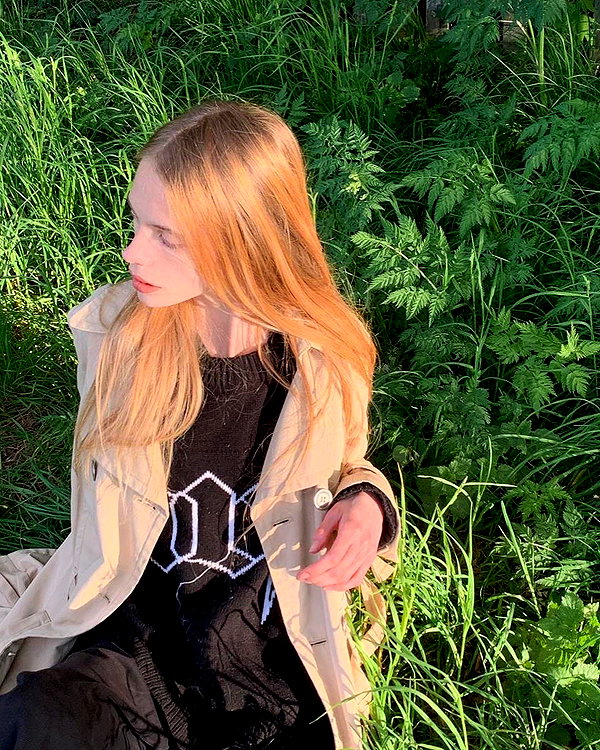 alisen.mari instagram image archive image