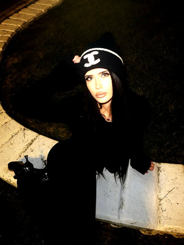 yanyluya instagram image archive image