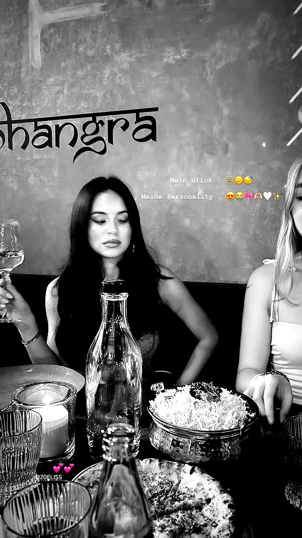 zoeliss instagram image archive image