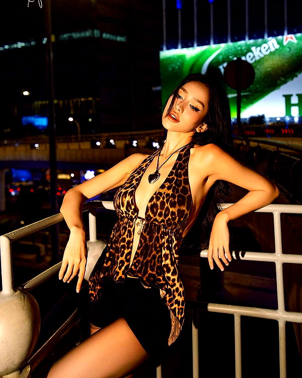 lyhythuedoxinh instagram image archive image