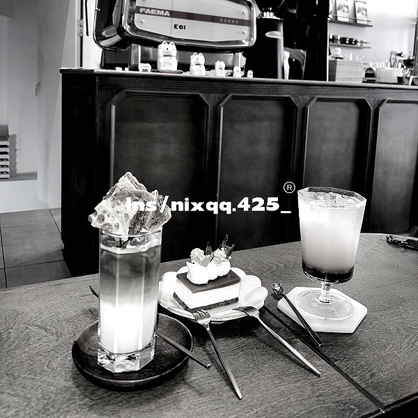 nixqq.425_ instagram image archive image